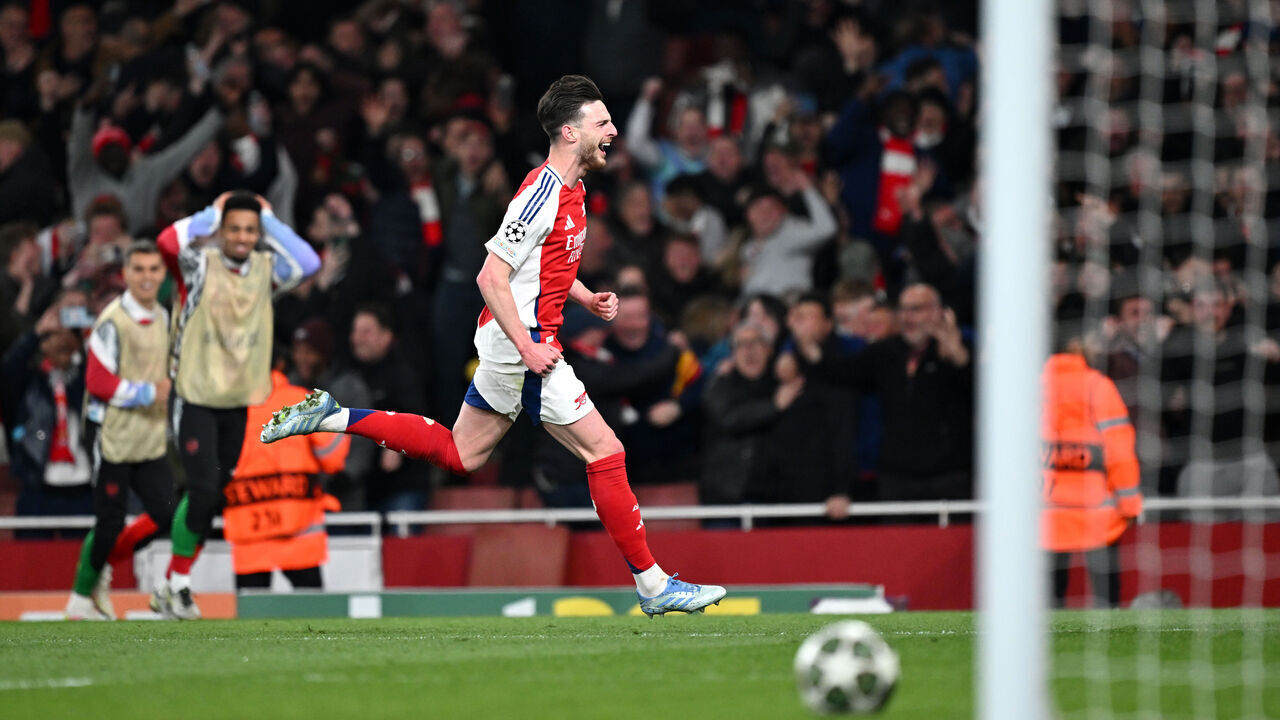 LONDON, ENGLAND - APRIL 08: Declan Rice of Arsenal celebrates scoring his team's second goal during the UEFA Champions League 2024/25 Quarter Final First Leg match between Arsenal FC and Real Madrid C.F. at Emirates Stadium on April 08, 2025 in London, England.