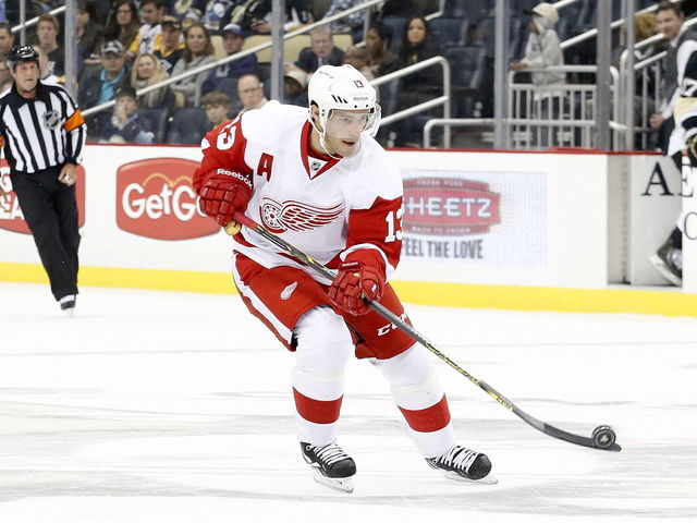 GIF: Vintage Pavel Datsyuk spinning backhand goal disallowed