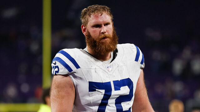 MINNEAPOLIS, MN - NOVEMBER 03: Indianapolis Colts offensive tackle Braden Smith (72) looks on after the NFL game between the Indianapolis Colts and the Minnesota Vikings on November 3rd, 2024, at U.S. Bank Stadium in Minneapolis, MN.