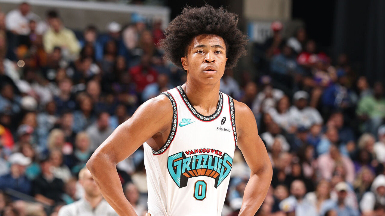 MEMPHIS, TN - MARCH 29: Jaylen Wells #0 of the Memphis Grizzlies poses for a photo during the game against the Los Angeles Lakers on March 29, 2025 at FedExForum in Memphis, Tennessee. Mandatory Copyright Notice: Copyright 2025 NBAE