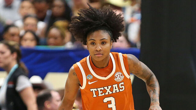 TAMPA, FL - APRIL 04: Texas Longhorns guard Rori Harmon (3) fast breaks during the NCAA Div I Women's Championship Final Four game between Texas Longhorns and South Carolina Gamecocks on April 4, 2025, at Amalie Arena in Tampa, FL.