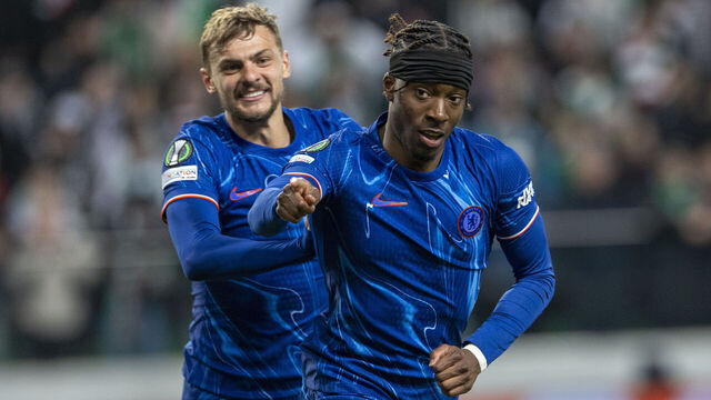 Kiernan Dewsbury-Hall, Noni Madueke during UEFA Conference League 2024/25 match between Legia Warszawa and Chelsea London in Warsaw ,Poland on April 10, 2025