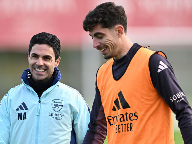 LONDON COLNEY, ENGLAND - DECEMBER 03: Arsenal manager Mikel Arteta with Kai Havertz during a training session at Sobha Realty Training Centre on December 03, 2024 in London Colney, England.