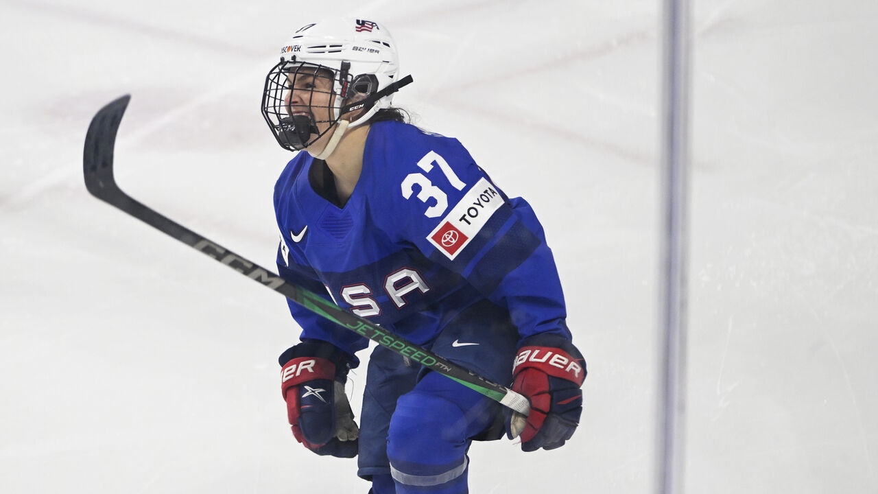 SAN JOSE, CALIFORNIA - NOVEMBER 06: Abbey Murphy #37 of the United States celebrates her goal against Canada in the third period during the Rivalry Series at Tech CU Arena on November 06, 2024 in San Jose, California.