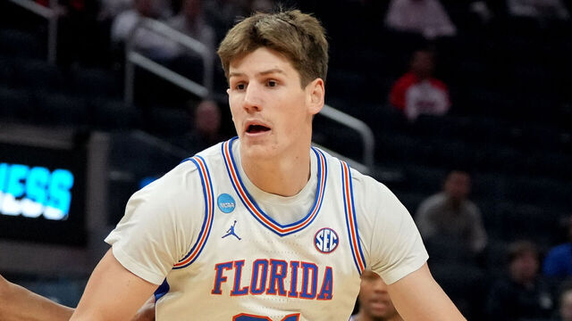 SAN FRANCISCO, CA - MARCH 27: Alex Condon #21 of the Florida Gators dribbles the ball during the NCAA Men's Basketball Tournament Sweet 16 game against the Maryland Terrapins at the Chase Center on March 27, 2025 in San Francisco, California.