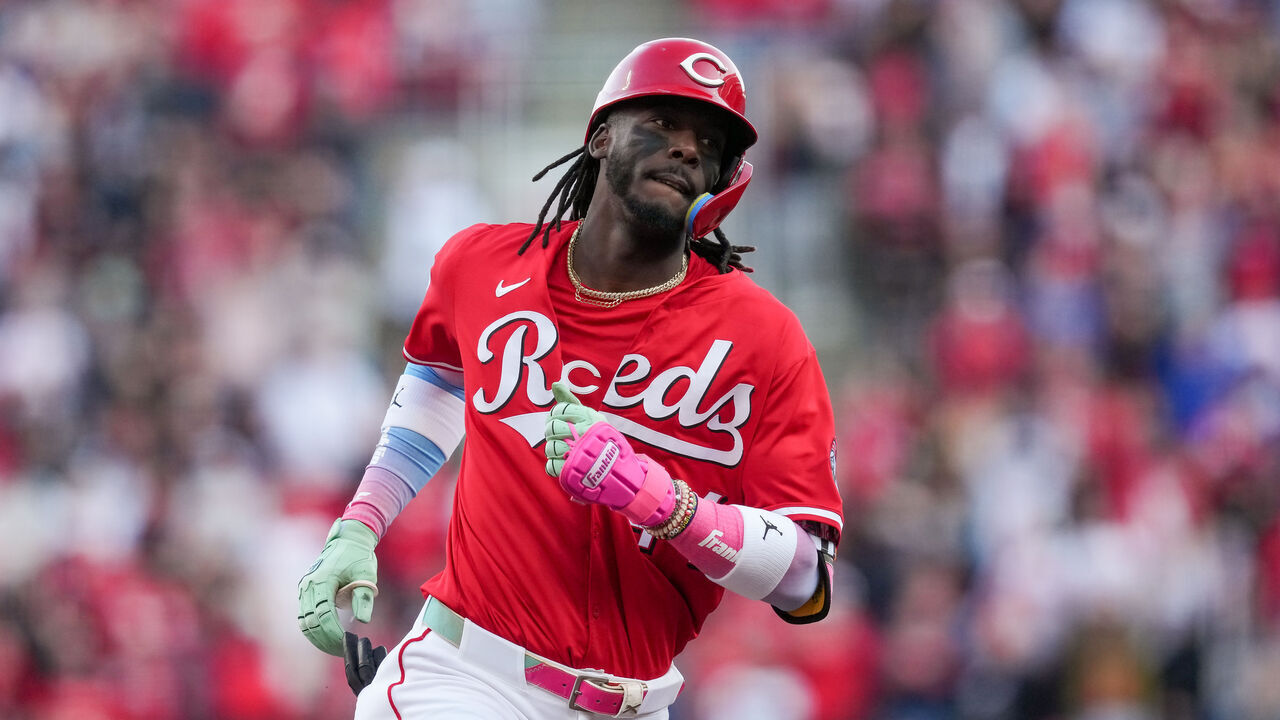 CINCINNATI, OHIO - APRIL 12: Elly De La Cruz #44 of the Cincinnati Reds rounds the bases after hitting a grand slam in the fourth inning against the Pittsburgh Pirates at Great American Ball Park on April 12, 2025 in Cincinnati, Ohio.
