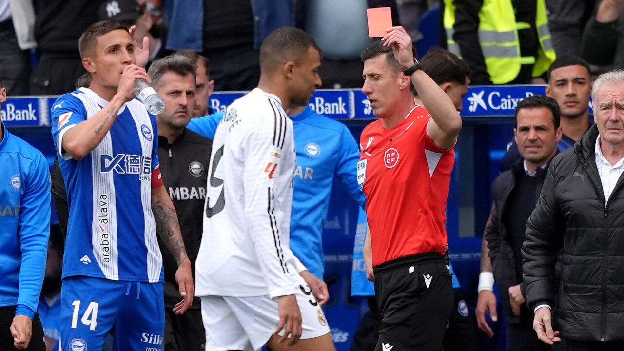 VITORIA-GASTEIZ, SPAIN - APRIL 13: Kylian Mbappe of Real Madrid is shown a red card by referee Cesar Soto Grado during the LaLiga match between Deportivo Alaves and Real Madrid CF at Estadio de Mendizorroza on April 13, 2025 in Vitoria-Gasteiz, Spain.