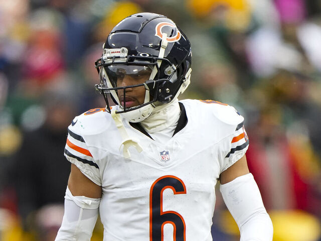GREEN BAY, WISCONSIN - JANUARY 5: Cornerback Kyler Gordon #6 of the Chicago Bears stands on the field during the second quarter of an NFL football game against the Green Bay Packers, at Lambeau Field on January 5, 2025 in Green Bay, Wisconsin.