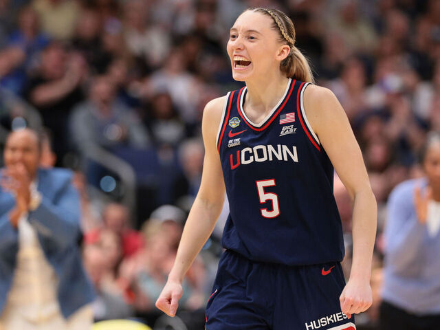 TAMPA, FLORIDA - APRIL 6: Paige Bueckers #5 of the UConn Huskies reacts against the South Carolina Gamecocks during the Division I Women's Basketball Championship game at Amalie Arena on April 6, 2025 in Tampa, Florida.