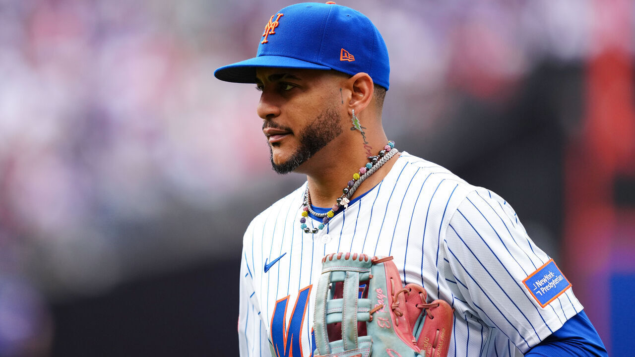 NEW YORK, NY - APRIL 04: Jose Siri #19 of the New York Mets looks on during the game between the Toronto Blue Jays and the New York Mets at Citi Field on Friday, April 4, 2025 in New York, New York.