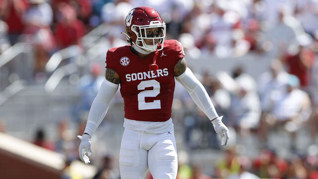 NORMAN, OKLAHOMA - SEPTEMBER 14: Billy Bowman Jr. #2 of the Oklahoma Sooners in coverage during the first half against the Tulane Green Wave at Gaylord Family Oklahoma Memorial Stadium on September 14, 2024 in Norman, Oklahoma.