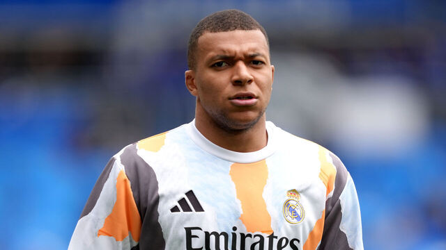 VITORIA-GASTEIZ, SPAIN - APRIL 13: Kylian Mbappe of Real Madrid looks on as he warms up prior to the LaLiga match between Deportivo Alaves and Real Madrid CF at Estadio de Mendizorroza on April 13, 2025 in Vitoria-Gasteiz, Spain.