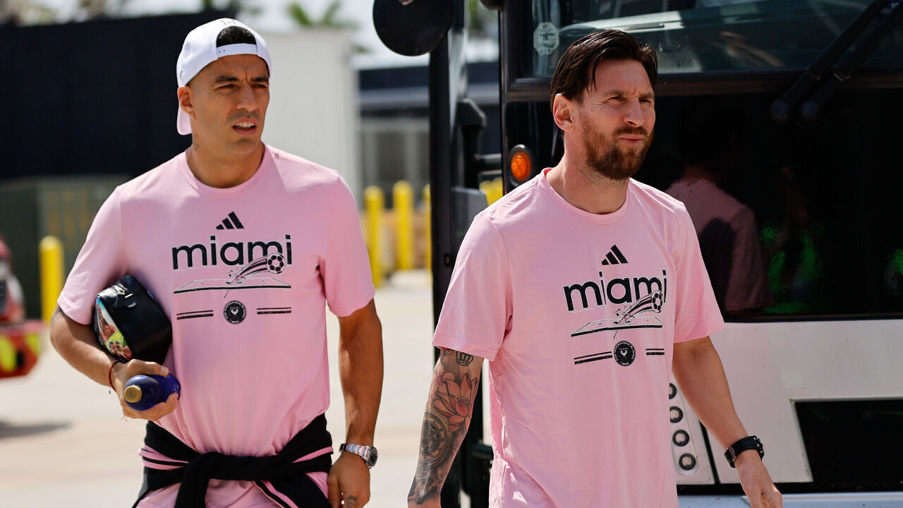 FORT LAUDERDALE, FL - MARCH 09: Lionel Messi #10 and Luis Suarez #9 of Inter Miami CF arrive for the MLS game between Inter Miami CF and Charlotte FC on Sunday March 9, 2025 at Chase Stadium, Fort Lauderdale,Fla.