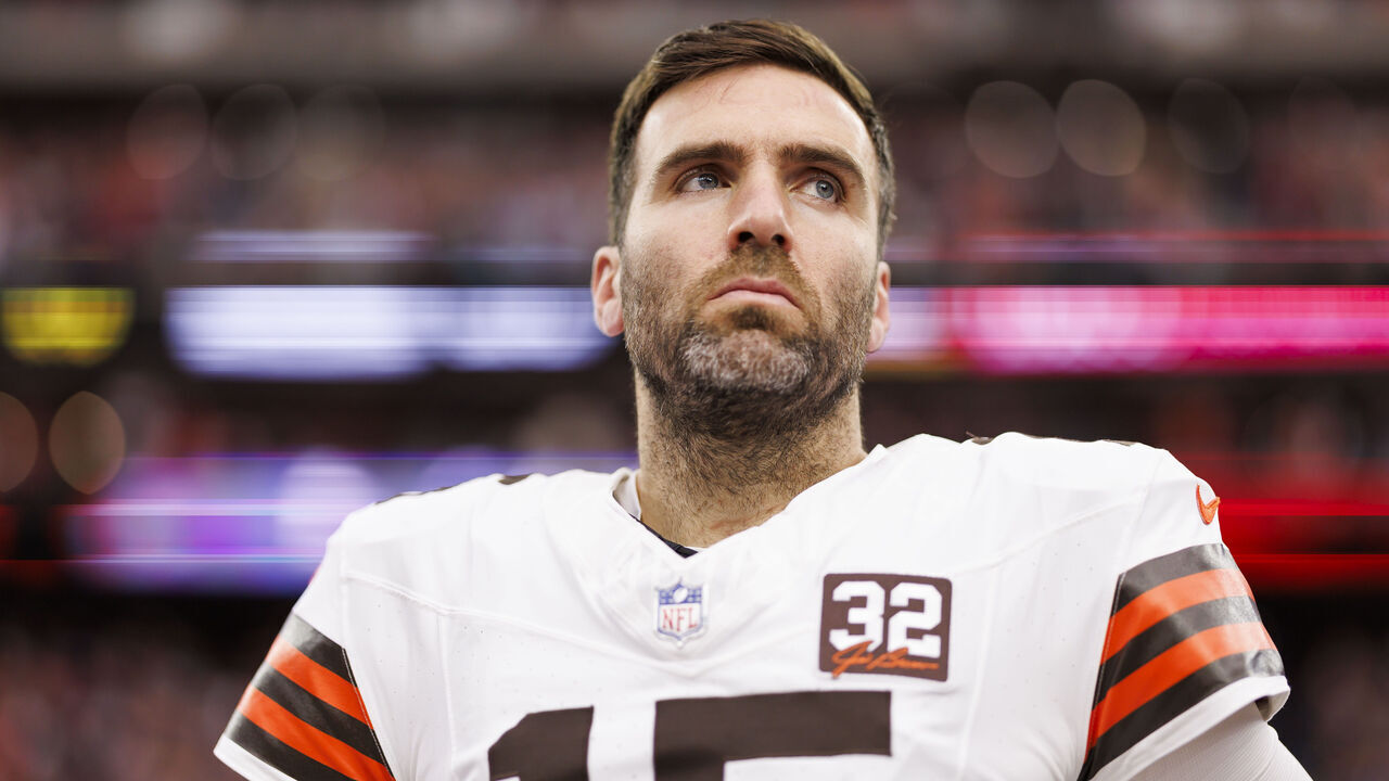 HOUSTON, TEXAS - JANUARY 13: Joe Flacco #15 of the Cleveland Browns looks on from the sideline before an AFC wild-card playoff football game against the Houston Texans at NRG Stadium on January 13, 2024 in Houston, Texas.