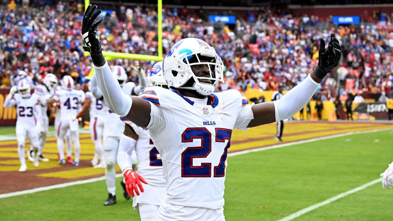 LANDOVER, MARYLAND - SEPTEMBER 24: Tre'Davious White #27 of the Buffalo Bills celebrates during the game against the Washington Commanders at FedExField on September 24, 2023 in Landover, Maryland.