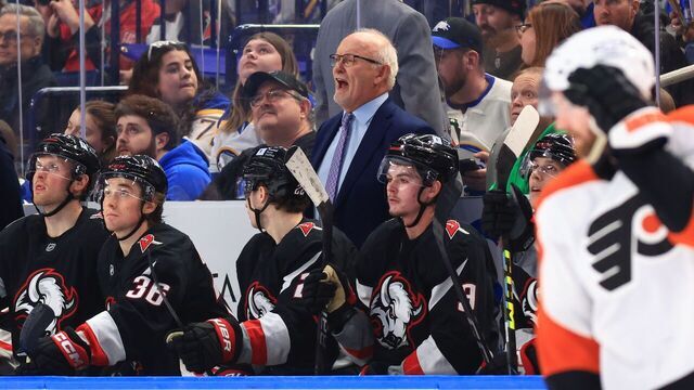 BUFFALO, NEW YORK - APRIL 17: Buffalo Sabres head coach Lindy Ruff works the bench during a game against the Philadelphia Flyers on April 17, 2025 at KeyBank Center in Buffalo, New York. Buffalo won, 5-4 for his 900th NHL victory.