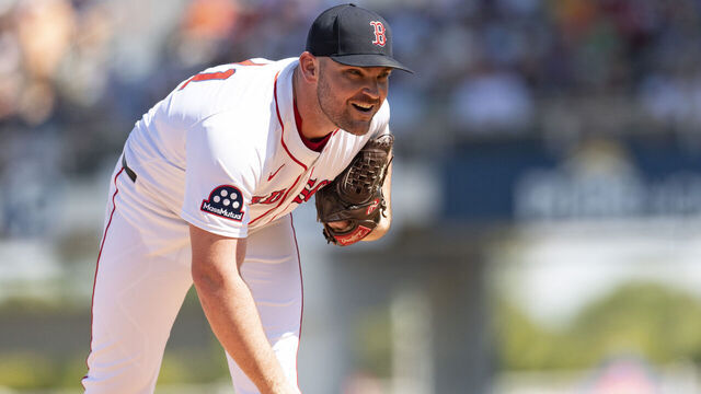 FORT MYERS, FLORIDA - MARCH 2: Liam Hendriks #31 of the Boston Red Sox pitches during the third inning of a Grapefruit League game against the New York Mets at JetBlue Park at Fenway South in Fort Myers, Florida on March 2, 2025.