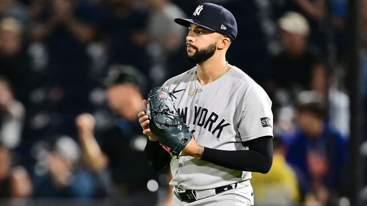 TAMPA, FLORIDA - APRIL 17: Devin Williams #38 of the New York Yankees reacts in the ninth inning against the Tampa Bay Rays at George M. Steinbrenner Field on April 17, 2025 in Tampa, Florida.
