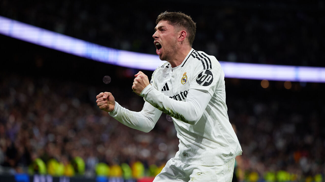 MADRID, SPAIN - APRIL 20: Federico Valverde of Real Madrid celebrates after scoring their side's first goal during the LaLiga match between Real Madrid CF and Athletic Club at Estadio Santiago Bernabeu on April 20, 2025 in Madrid, Spain.