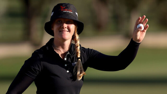 TARZANA, CALIFORNIA - APRIL 19: Ingrid Lindblad of Sweden acknowledges the crowd after a putt on the 18th hole during the third round of the JM Eagle LA Championship presented by Plastpro 2025 at El Caballero Country Club on April 19, 2025 in Tarzana, California.