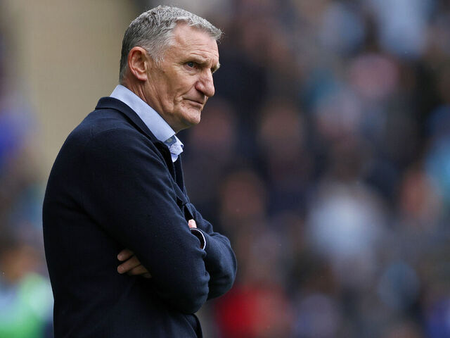 COVENTRY, ENGLAND - APRIL 18: West Bromwich Albion manager Tony Mowbray looks on during the Sky Bet Championship match between Coventry City FC and West Bromwich Albion FC at The Coventry Building Society Arena on April 18, 2025 in Coventry, England.
