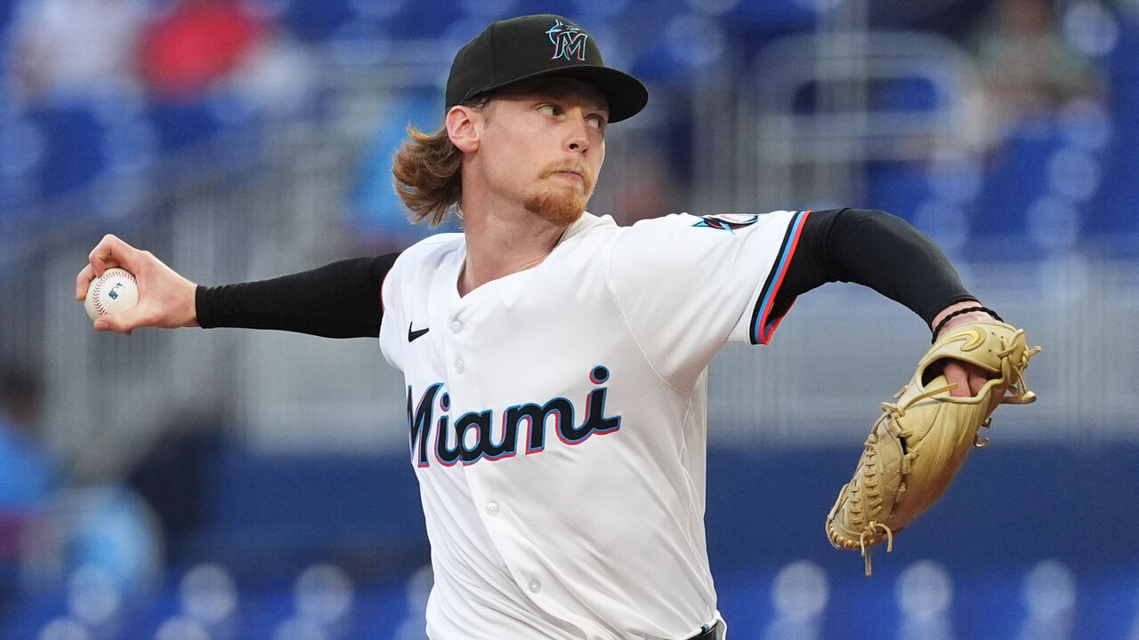 MIAMI, FLORIDA - APRIL 16: Max Meyer #23 of the Miami Marlins in the game against the Arizona Diamondbacks at loanDepot park on April 16, 2025 in Miami, Florida.