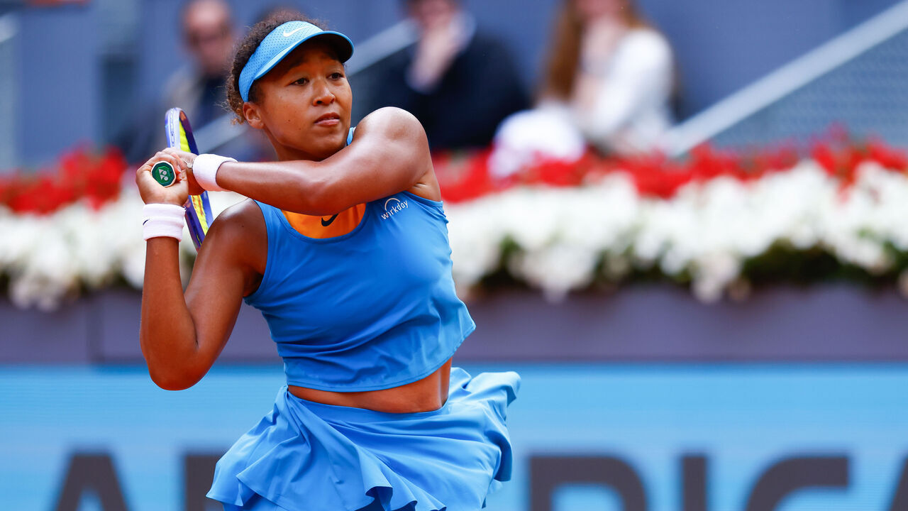MADRID, SPAIN - APRIL 22: Naomi Osaka of Japan in action against Lucia Bronzetti of Italy during the Mutua Madrid Open 2025, ATP Masters 1000 and WTA 1000, tennis tournament celebrated at Caja Magica on April 22, 2025 in Madrid, Spain.