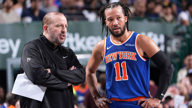 DALLAS, TX - NOVEMBER 27: Jalen Brunson #11 and Head Coach Tom Thibodeau of the New York Knicks talk during the game against the Dallas Mavericks on November 27, 2024 at the American Airlines Center in Dallas, Texas. Mandatory Copyright Notice: Copyright 2024 NBAE