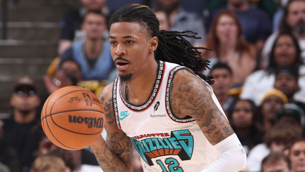 MEMPHIS, TN - APRIL 24: Ja Morant #12 of the Memphis Grizzlies dribbles the ball during the game against the Oklahoma City Thunder during Round One Game Three of the 2025 NBA Playoffs on April 24, 2025 at FedExForum in Memphis, Tennessee. Mandatory Copyright Notice: Copyright 2025 NBAE