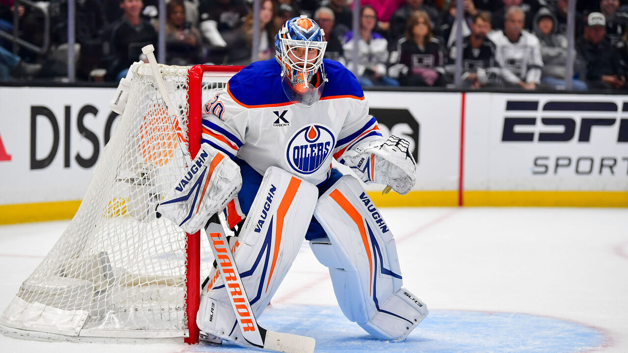 LOS ANGELES, CA - APRIL 23: Calvin Pickard #30 of the Edmonton Oilers protects the goal during the third period of Game Two of the First Round of the 2025 Stanley Cup Playoffs against the Los Angeles Kings at Crypto.com Arena on April 23, 2025 in Los Angeles, California.