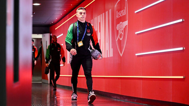LONDON, ENGLAND - APRIL 29: Leandro Trossard of Arsenal arrives at the stadium prior to the UEFA Champions League 2024/25 Semi Final First Leg match between Arsenal FC and Paris Saint-Germain at Emirates Stadium on April 29, 2025 in London, England.