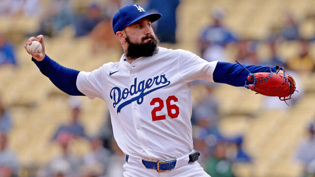 LOS ANGELES, CALIFORNIA - APRIL 30: Tony Gonsolin #26 of the Los Angeles Dodgers throws a pitch during the first inning against the Miami Marlins at Dodger Stadium on April 30, 2025 in Los Angeles, California.