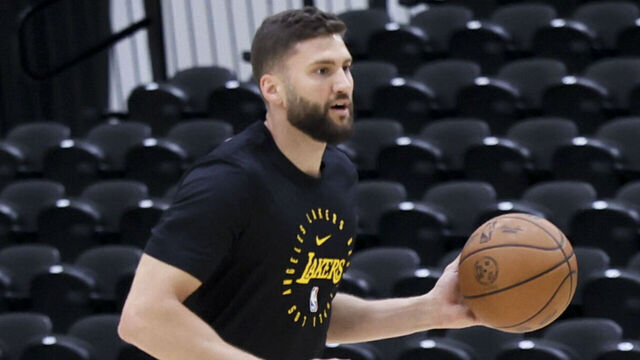 EL SEGUNDO, CA - APRIL 02: Maxi Kleber runs drills during a Lakers practice at UCLA Health Training Center on Wednesday, April 2, 2025 in El Segundo, CA.(Allen J. Schaben / Los Angeles Times via Getty Images)