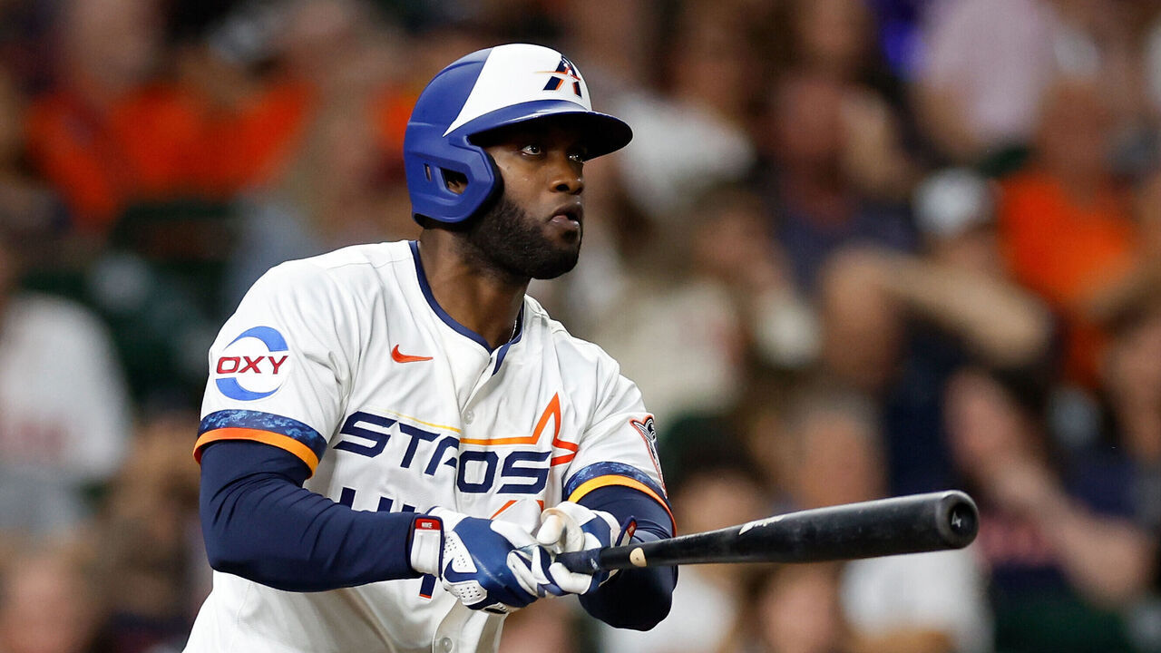 HOUSTON, TEXAS - APRIL 28: Yordan Alvarez #44 of the Houston Astros hits a RBI single in the seventh inning against the Detroit Tigers at Daikin Park on April 28, 2025 in Houston, Texas.