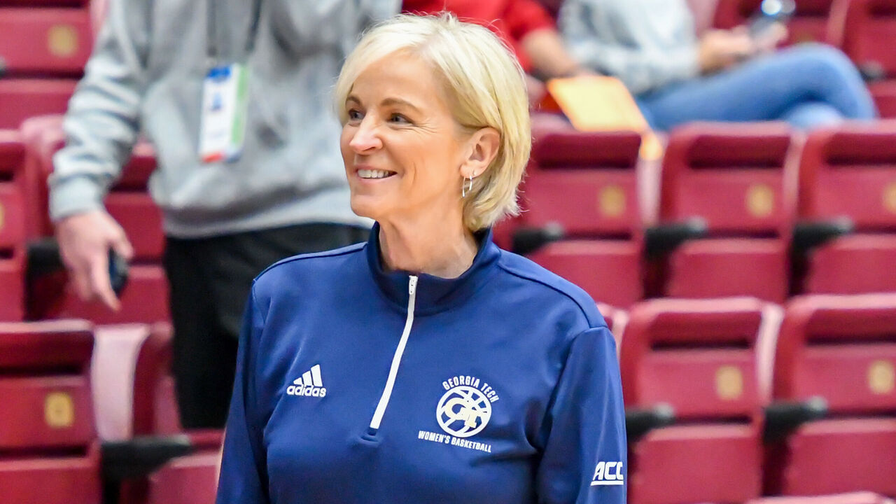 PALO ALTO, CA - MARCH 18: Georgia Tech Yellow Jackets head coach Nell Fortner getting ready for her team to come out for the 1st Round of playoffs between the Georgia Tech Yellow Jackets and the Kansas Jayhawks on Friday, March 18, 2022 at Maples Pavilion in Palo Alto, California.