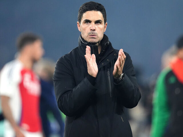 Arsenal manager Mikel Arteta applauds the fans following defeat in the UEFA Champions League semi final, second leg match at the Parc des Princes in Paris, France. Picture date: Wednesday May 7, 2025.