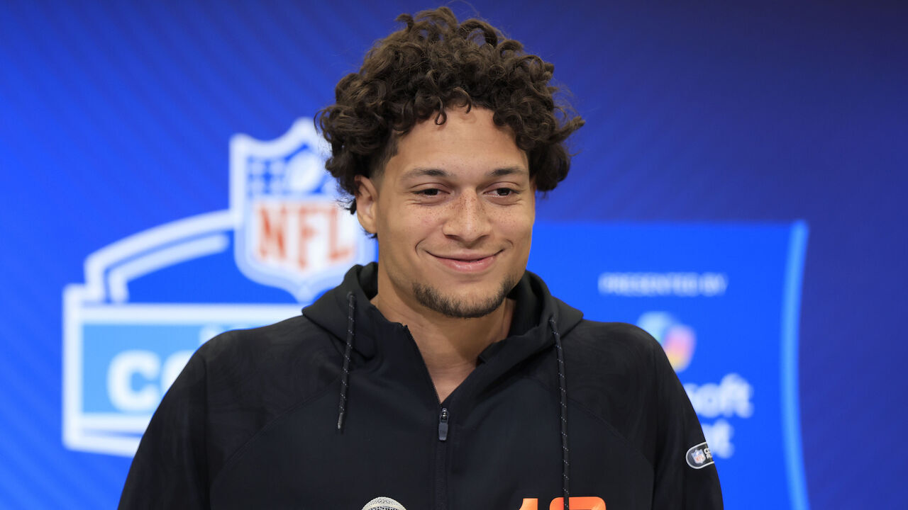 INDIANAPOLIS, INDIANA - FEBRUARY 28: Jayden Higgins #WO18 of Iowa State speaks to the media during the 2025 NFL Scouting Combine at Lucas Oil Stadium on February 28, 2025 in Indianapolis, Indiana.