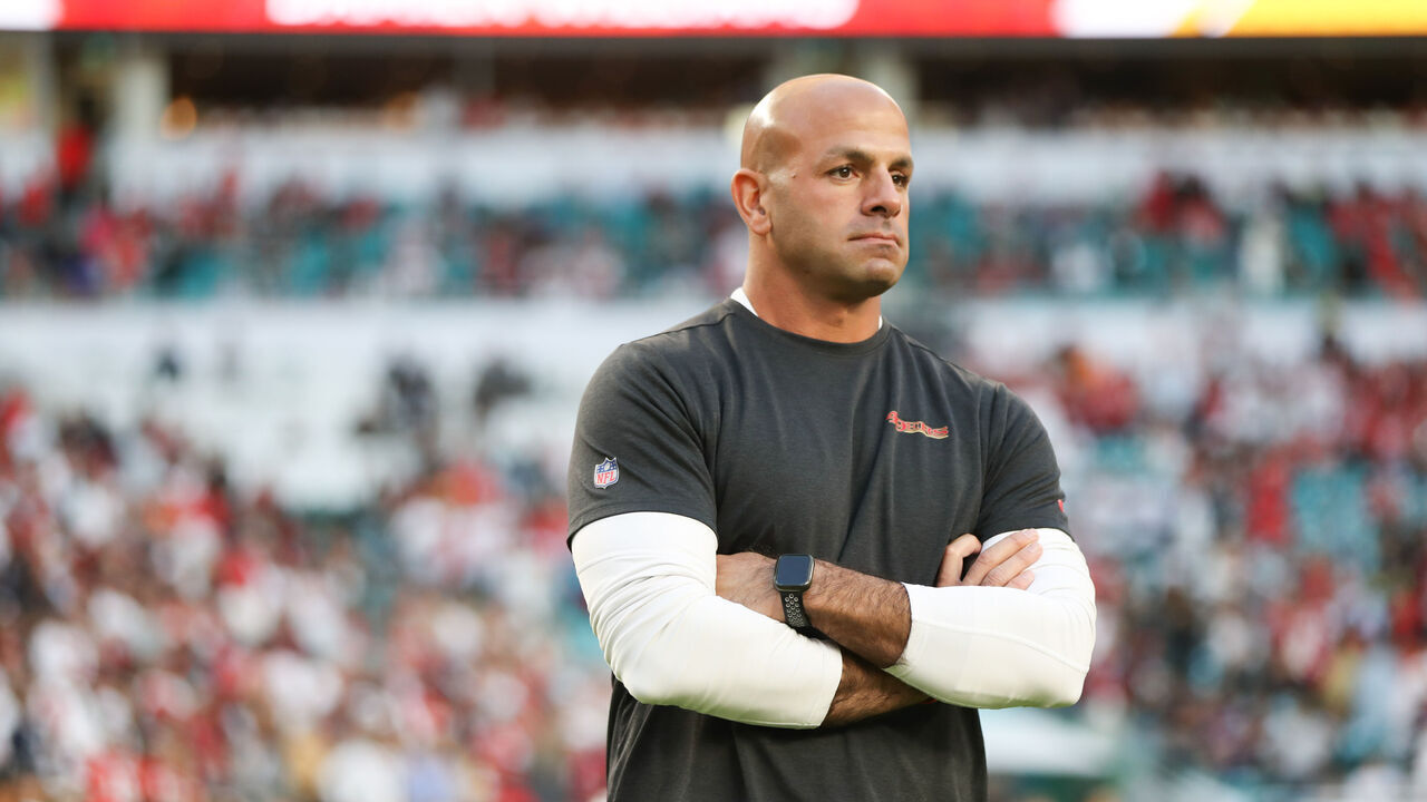 MIAMI GARDENS, FLORIDA - FEBRUARY 02: San Francisco 49ers defensive coordinator Robert Saleh on the field against the Kansas City Chiefs prior to Super Bowl LIV at Hard Rock Stadium on February 2, 2020 in Miami Gardens, Florida.