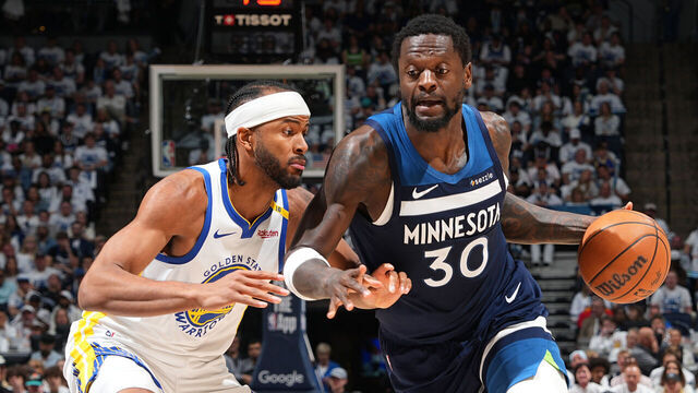 MINNEAPOLIS, MN - MAY 8: Julius Randle #30 of the Minnesota Timberwolves drives to the basket during the game against the Golden State Warriors during Round 2 Game 2 of the 2025 NBA Playoffs on May 8, 2025 at Target Center in Minneapolis, Minnesota. Mandatory Copyright Notice: Copyright 2025 NBAE