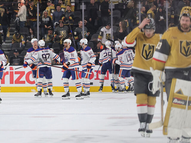 LAS VEGAS, NEVADA - MAY 08: The Edmonton Oilers celebrate after defeating the Vegas Golden Knights 5-4 in overtime of Game Two of the Second Round of the 2025 Stanley Cup Playoffs at T-Mobile Arena on May 08, 2025 in Las Vegas, Nevada.