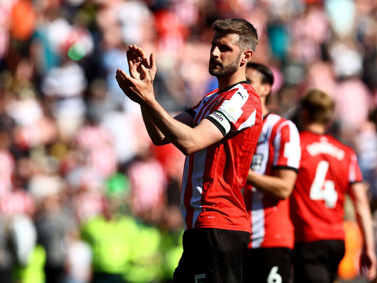 Southampton eclipse Derby's point total, avoid sharing unwanted record Southampton eclipse Derby's point total, avoid sharing unwanted record