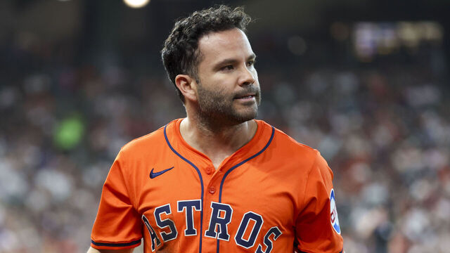 HOUSTON, TX - MAY 09: Houston Astros left fielder Jose Altuve (27) returns to the home dugout after getting tagged first base in the bottom of the first inning during the MLB game between the Cincinnati Reds and Houston Astros at Daikin Park on May 9, 2025 in Houston, Texas.