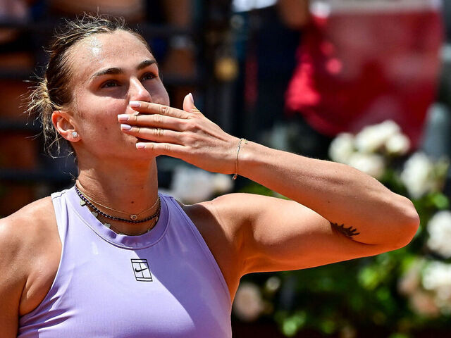 Belarus' Aryna Sabalenka celebrates after winning against US' Sofia Kenin during their women's singles match of the WTA Rome Open tennis tournament at Foro Italico in Rome on May 11, 2025.