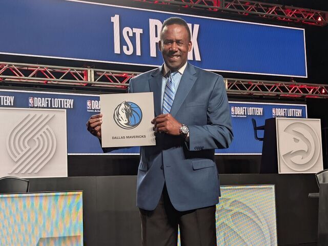 CHICAGO, ILLINOIS - MAY 12: Dallas Maverics have officially won the in NBA Draft Lottery with 1.8% pre-lottery chance to win the pick in Chicago, Illinois, United States on May 12, 2025. San Antonio Spurs got the second pick, Philadelphia 76ers got 3rd and Charlotte Hornets got the 4th pick in the lottery.