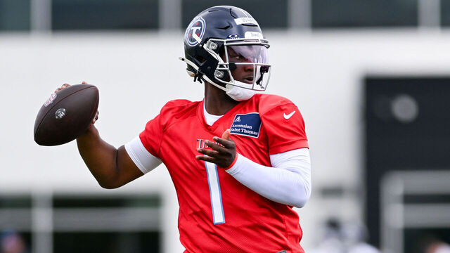NASHVILLE, TENNESSEE - MAY 10: Cam Ward #1 of the Tennessee Titans throws the ball during Tennessee Titans Rookie Minicamp at Ascension Saint Thomas Sports Park on May 10, 2025 in Nashville, Tennessee.