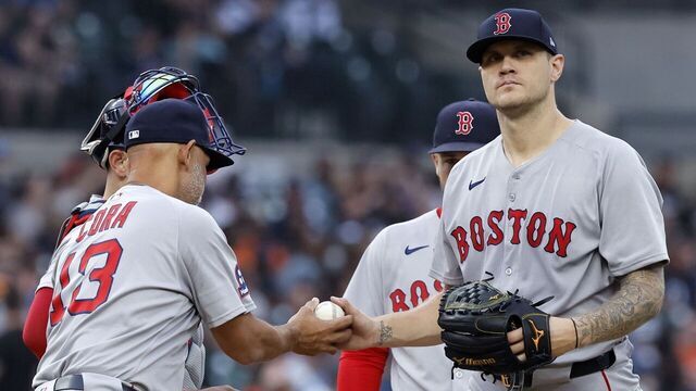 DETROIT, MI - MAY 12: Tanner Houck #89 of the Boston Red Sox is pulled from the game by manager Alex Cora #13 during the third inning of a game against the Detroit Tigers at Comerica Park on May 12, 2025 in Detroit, Michigan.