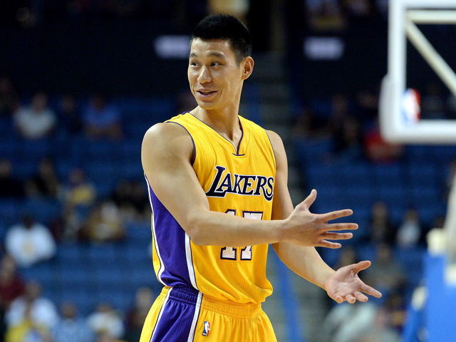 Jeremy Lin had to convince a Hornets official that he played for the team