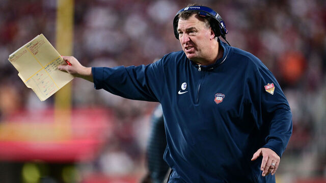 ORLANDO, FLORIDA - DECEMBER 31: head coach Bret Bielema of the Illinois Fighting Illini reacts during the second half of the 2024 Cheez-It Citrus Bowl against the South Carolina Gamecocks at Camping World Stadium on December 31, 2024 in Orlando, Florida.
