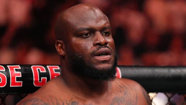 ST LOUIS, MISSOURI - MAY 11: Derrick Lewis prepares before his heavyweight fight against Rodrigo Nascimento of Brazil during the UFC Fight Night event at Enterprise Center on May 11, 2024 in St Louis, Missouri.