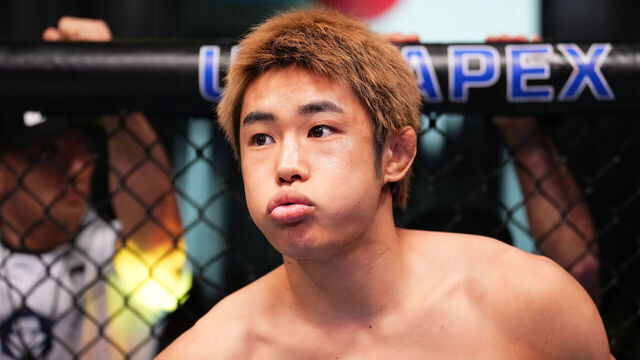 LAS VEGAS, NEVADA - OCTOBER 12: Tatsuro Taira of Japan prepares to face Brandon Royval in a flyweight fight during the UFC Fight Night event at UFC APEX on October 12, 2024 in Las Vegas, Nevada.